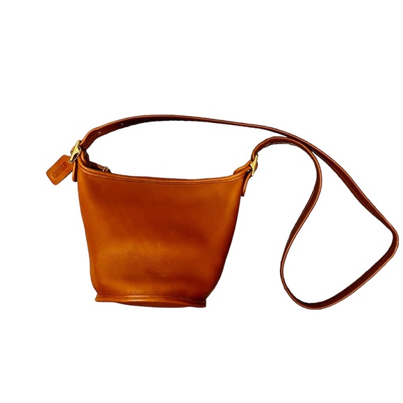 Coach Bags Vintage Coach Maggie Duffle Sac 99 British Tan Poshmark